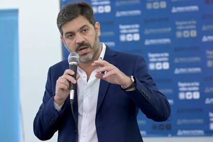 Carlos Bianco habló sobre la renuncia de Martín Insaurralde