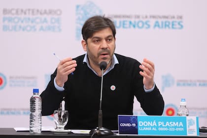 Carlos Bianco, jefe de gabinete de Axel Kicillof, dijo que "la ley no permite" la compra de vacunas por un privado tras el reclamo del exfutbolista Matías Almeyda