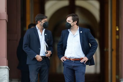 Carlos Bianco y Nicolás Kreplak durante una reunión para abordar la segunda ola de coronavirus, en la Casa Rosada