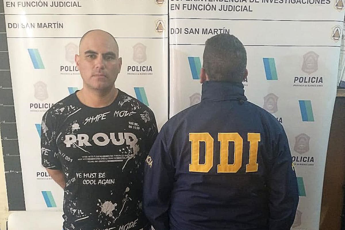 Carlos Cassalz, detenido cuando se disponía a votar en un colegio de Villa Ballester. Está acusado del femicidio de Araceli Fulles