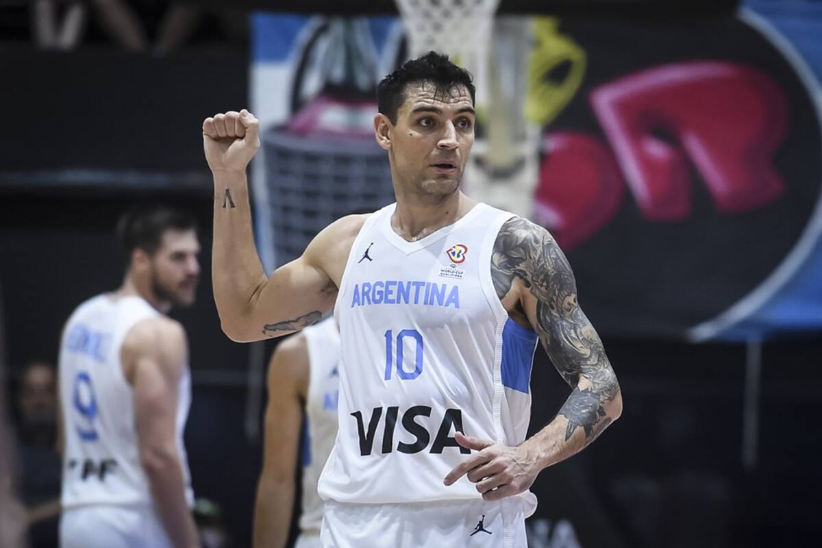 Carlos Delfino es uno de los referentes de la selección argentina de básquet que busca clasificar al Mundial