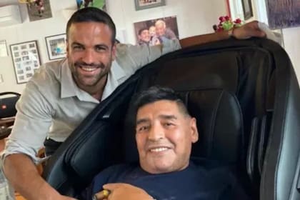 Carlos Díaz asegura que conoció a Diego Maradona un mes antes de la muerte