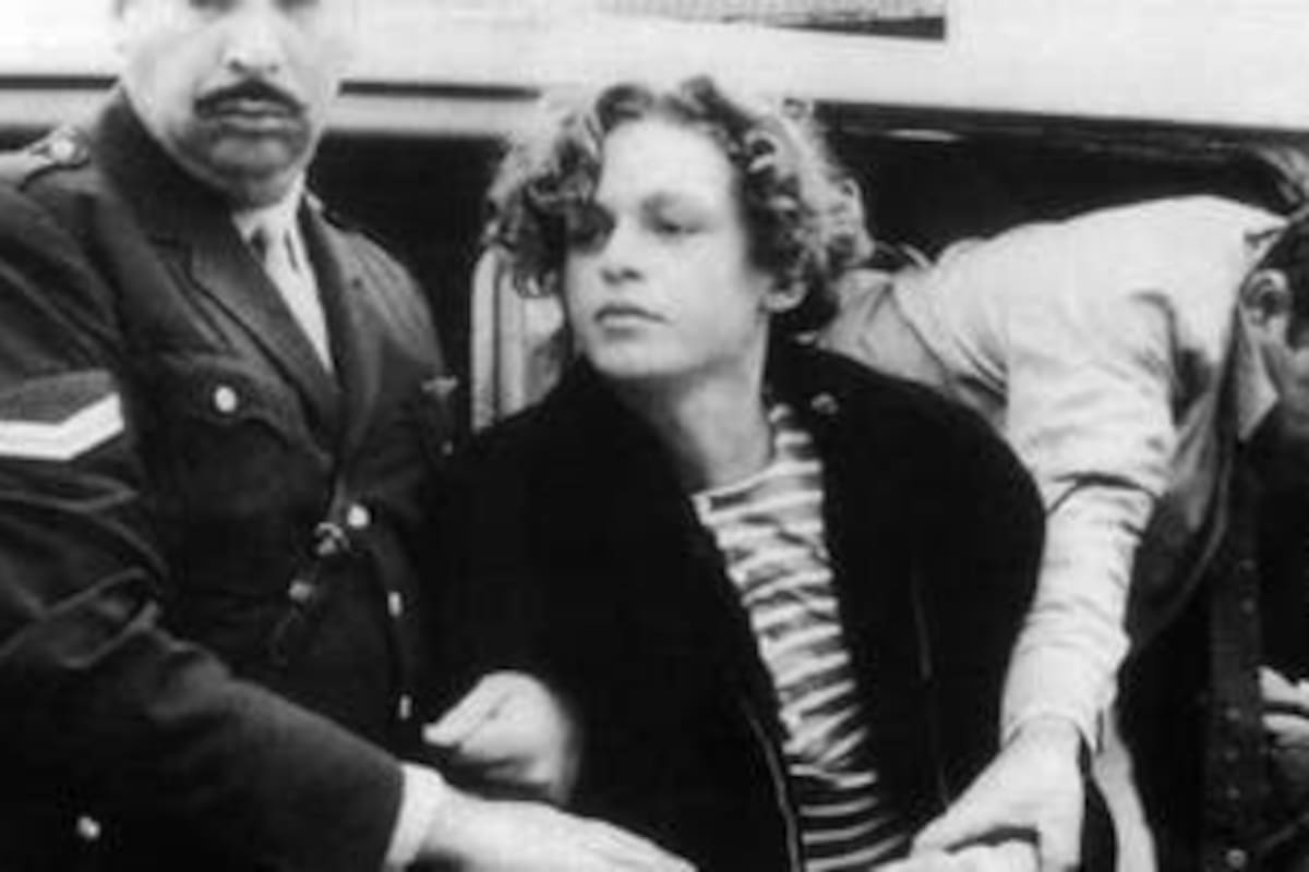 Carlos Eduardo Robledo Puch ?fue un asesino múltiple argentino, uno de los mayores sociópatas y criminales de la historia del país.