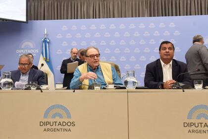 Carlos Heller, presidente de la Comisión de Presupuesto