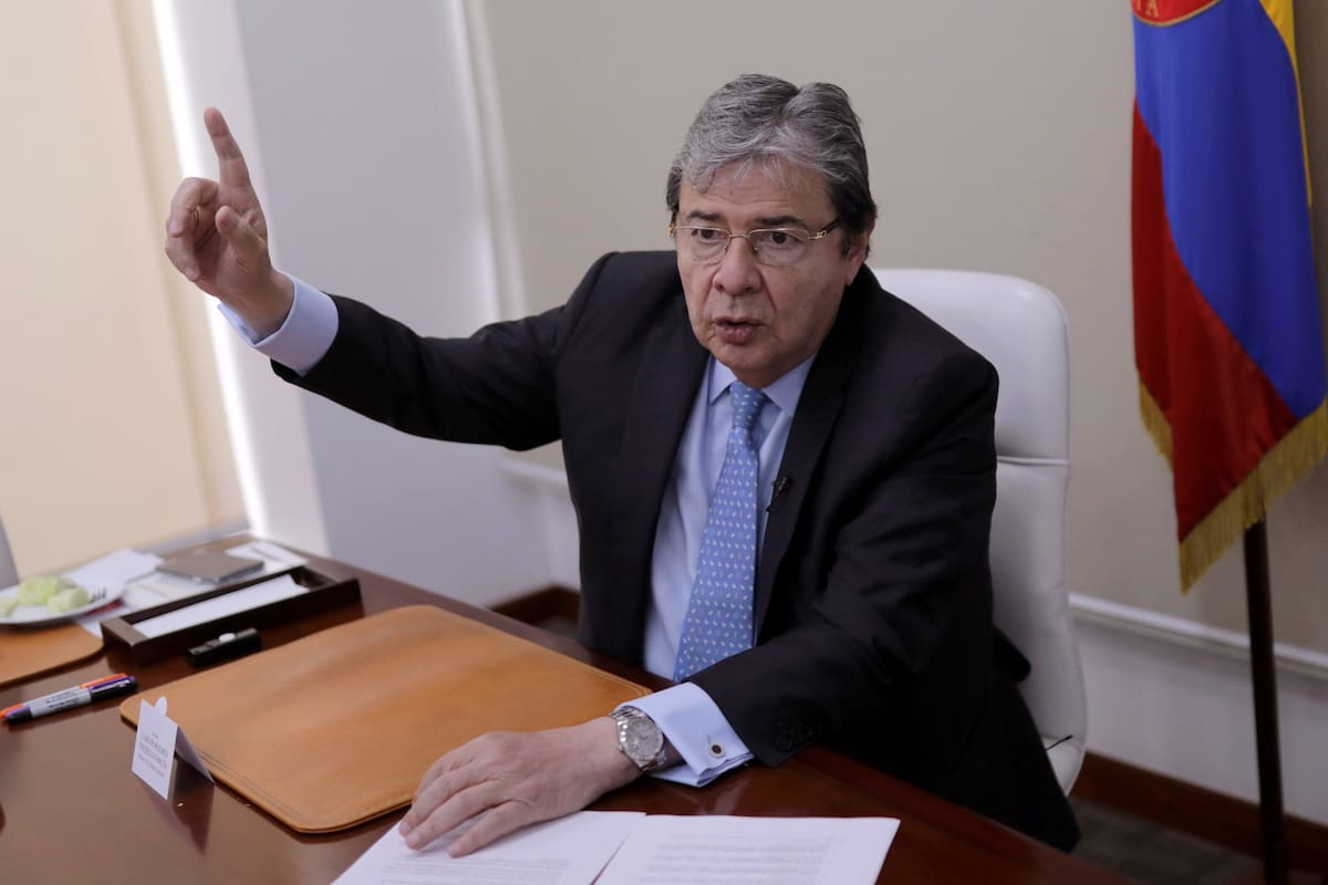 Carlos Holmes Trujillo