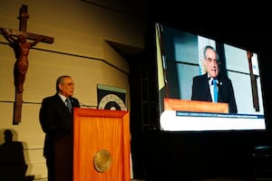 Una entidad del campo pidió un tipo de cambio único
