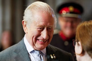 El rey Carlos anuncia una “buena noticia” sobre su tratamiento contra el cáncer y les da un consejo a los británicos