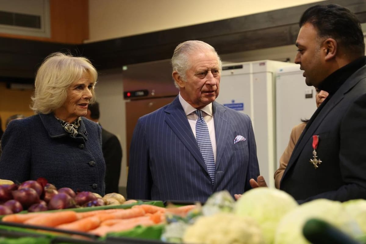 Carlos III junto a Camila Parker en las vísperas de Navidad