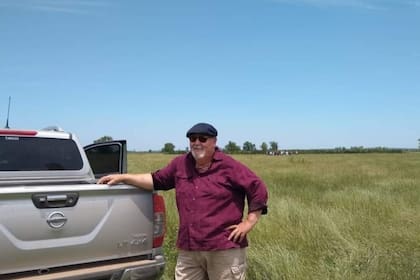 Carlos López Humi, ganadero y presidente del Consejo Local asesor del INTA Delta, describió que esto es “una lucha sin respuestas que lleva dos décadas en contra de los precios de la vacuna de la Sociedad Rural de Exaltación de la Cruz”