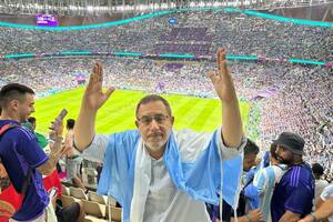 Carlos maslatón asistió a 32 de los 64 partidos posibles de este Mundial de Qatar 2022. Pero su objetivo final es un total de 42