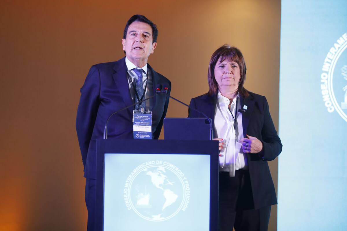 Carlos Melconian y Patricia Bullrich en la reunión del Consejo Interamericano de Comercio y Producción