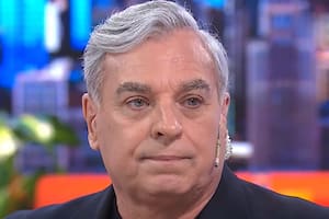 Carlos Monti se quebró al hablar de la enfermedad de su mujer: “Hace seis años que duermo con un ojo abierto”