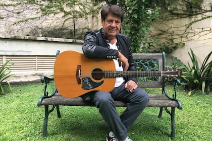 Carlos Nilson en su casa. Crédito: Carlos Nilson