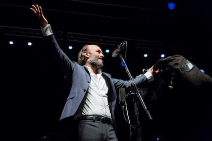 Carlos Nunez, gaitero