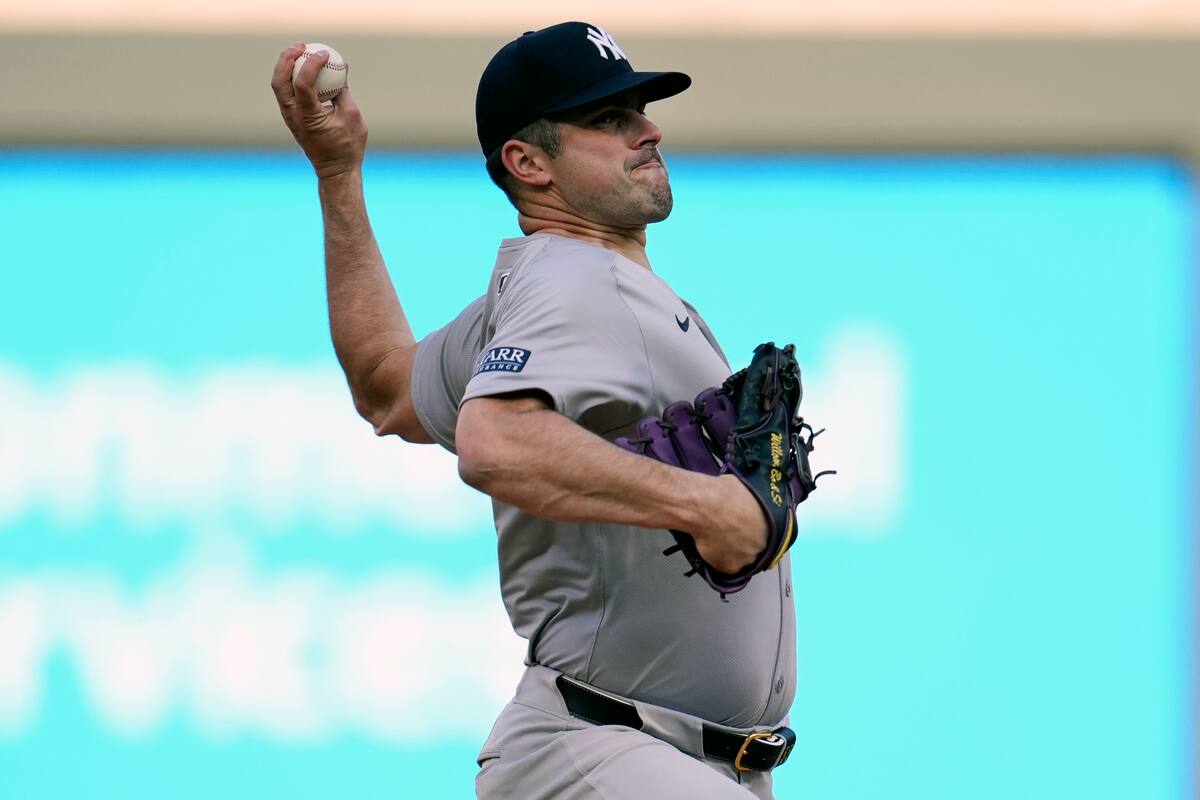 Carlos Rodón, abridor de los Yankees de Nueva York, lanza en el juego del martes 14 de mayo de 2024, ante los Mellizos de Minnesota (AP Foto/Abbie Parr)