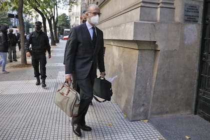 Carlos Rosenkrantz fue recusado por la tabacalera