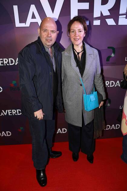Carlos Rottemberg, junto a su mujer