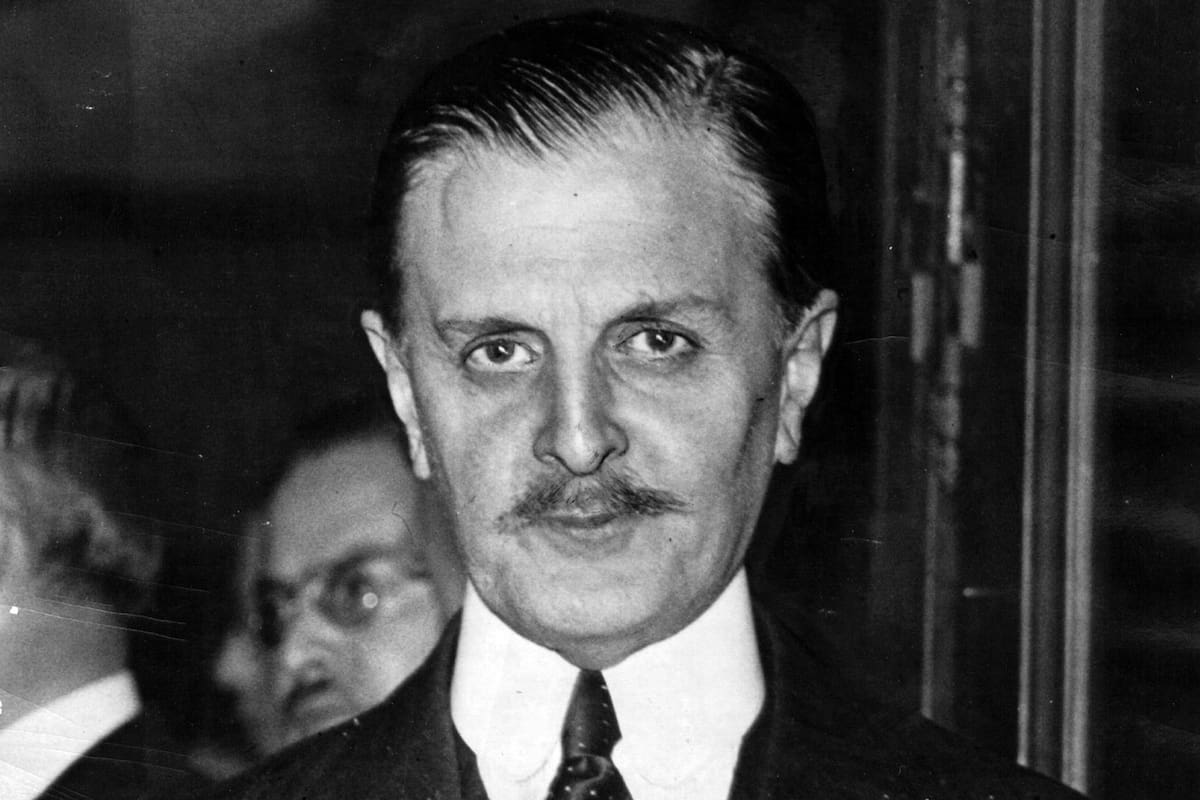 Carlos Saavedra Lamas, abogado, político y diplomático argentino.
