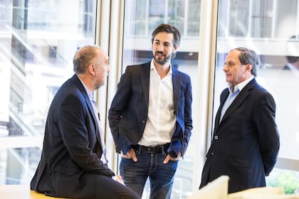 Carlos Scott Javier Chornik