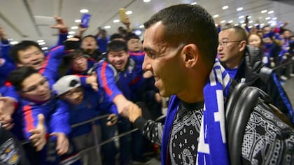Carlos Tevez y sus fanáticos chinos