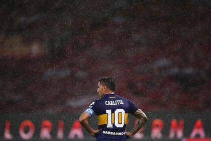 Carlos Tevez y una noche de lluvia en el Beira-Rio.