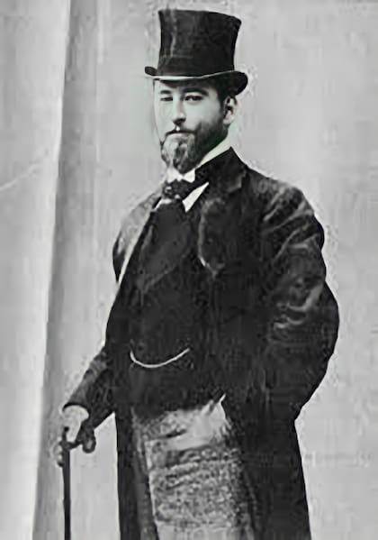 Carlos Villate Olaguer, dueño de una quinta en Olivos, tomaba el tren a Retiro para viajar en el mismo vagón que Julia Bunge.