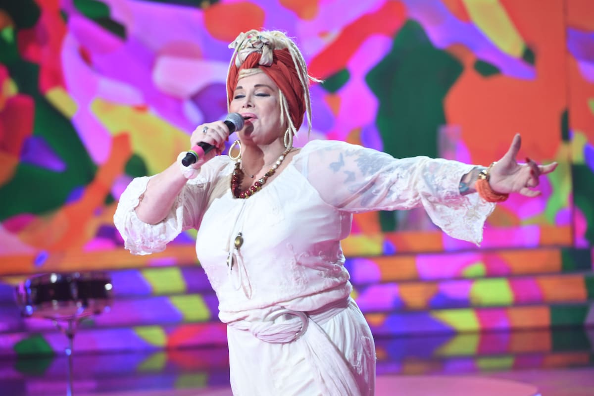 Carmen Barbieri interpretó "Siga el baile"