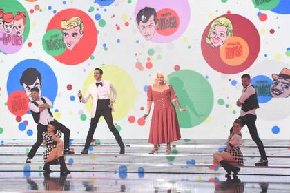 Carmen Barbieri y un homenaje a El club del clan