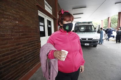 Carmen Cansinos tiene a su esposo internado por consumir la droga adulterada