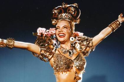 Carmen Miranda vivió una doble vida, llena de éxitos económicos pero con constantes angustias personales