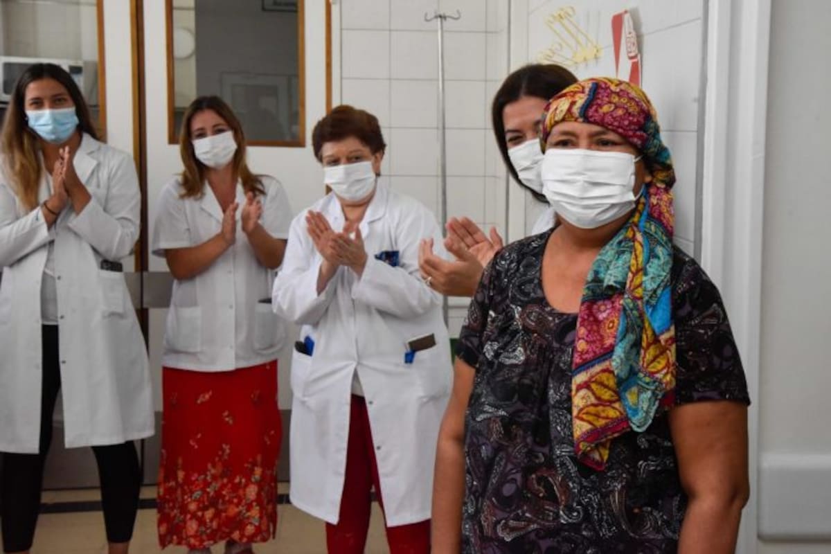 Carmen, tras recibir el alta en el Hospital Central de Mendoza