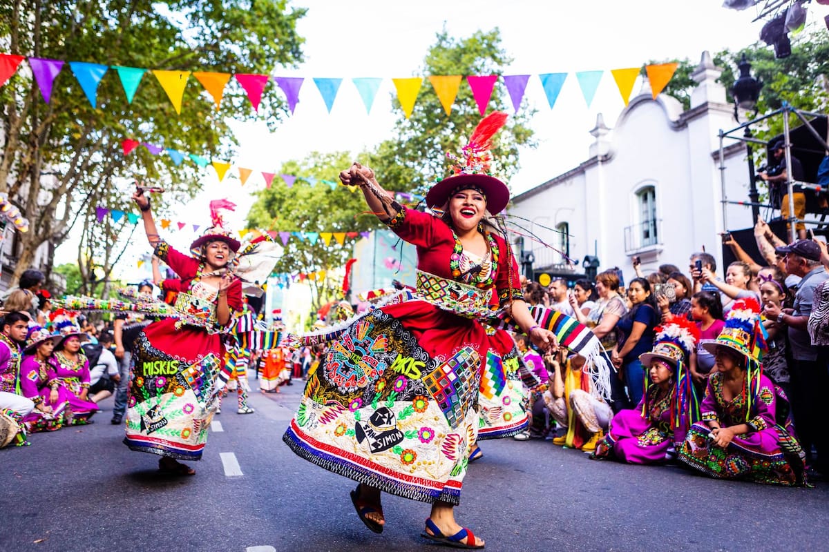 Carnaval Buenos Aires 2026: todo lo que hay que saber sobre corsos, horarios y cortes en la Ciudad