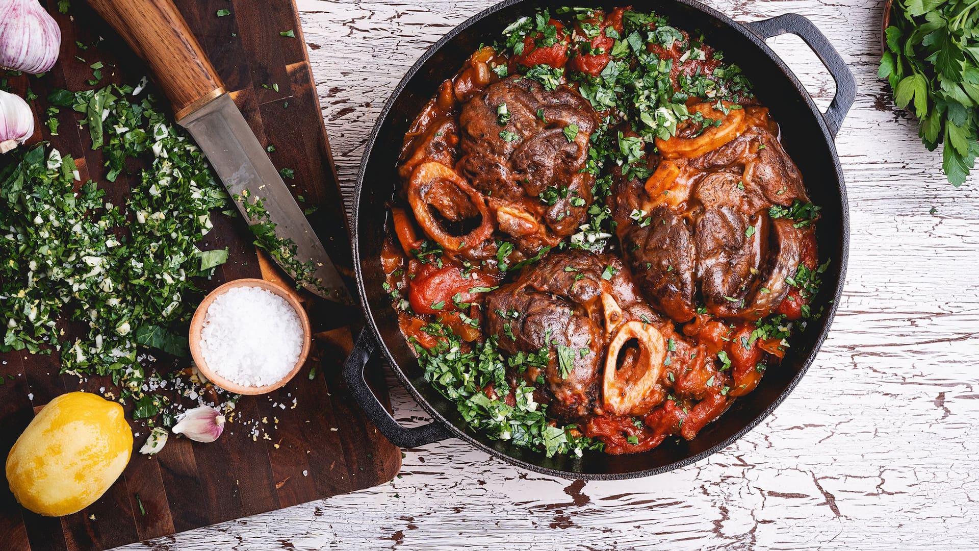 Carne a la cacerola con salsa de tomate: un clásico invernal que siempre rinde