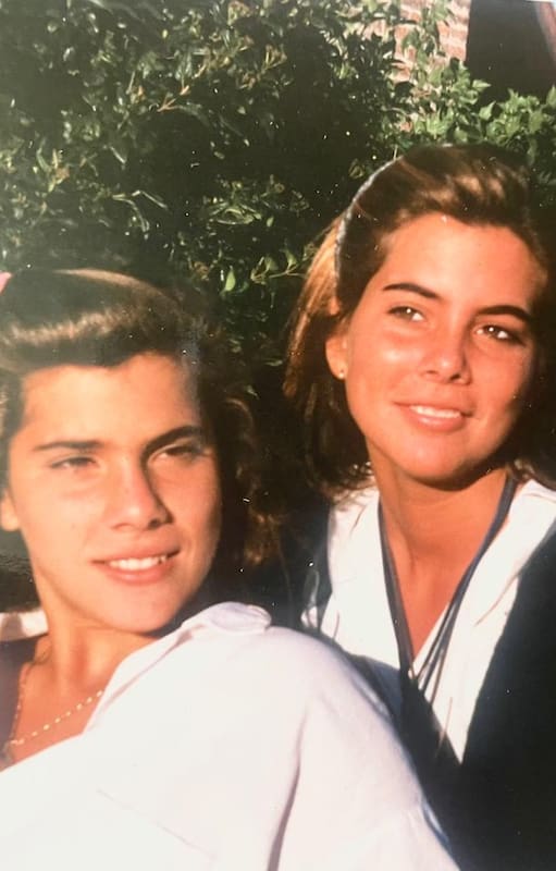 Carola Bachiller y su hermana, María Luz