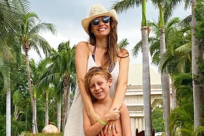 Carolina "Pampita" Ardohain armó las valijas y viajó junto a su familia a un paradisíaco destino. En su cuenta de Instagram, mostró cada detalle de las vacaciones. Imagen: @pampitaoficial
