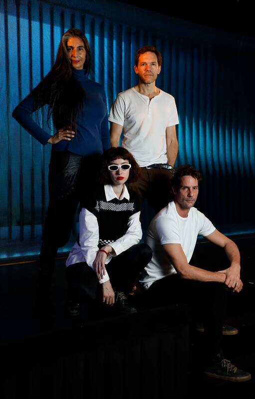 Carolina del Carmen Peleritti, Juan Gil Navarro, Sofia Gala Castiglione y Gonzalo Valenzuela, protagonistas de la nueva puesta en escena de Closer, a cargo de Corina Fiorillo