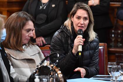 Carolina Losada cuestionó el pase a planta permanente de empleados en el Senado de la Nación por el Frente de Todos