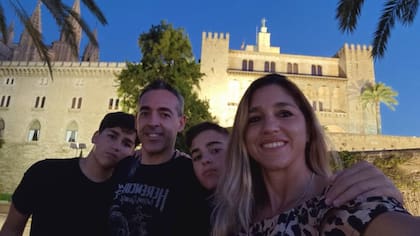Carolina Marangos, en familia