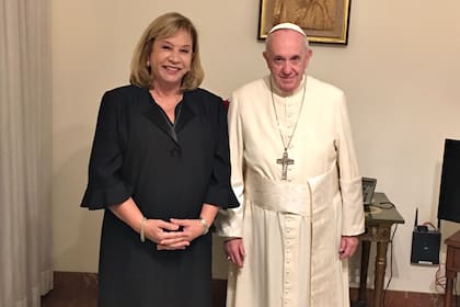 Carolina Perin y el Papa Francisco