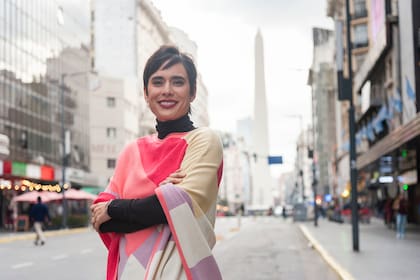 Carolina Ramírez, del éxito de La Reina del Flow a la calle Corrientes sin escalas