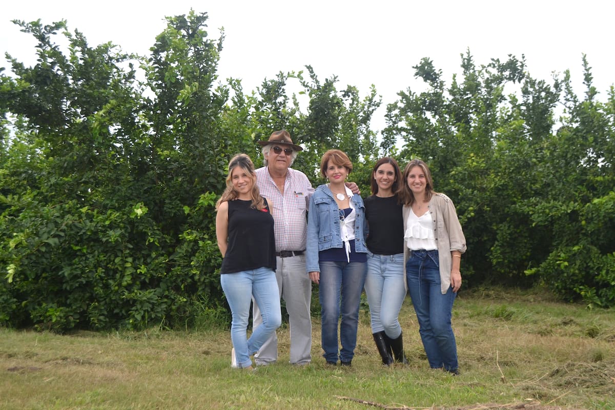 Carolina Sigstad, Juan Sigstad, Claudia
Jalil, Sofía Sigstad y Virginia Sigstad