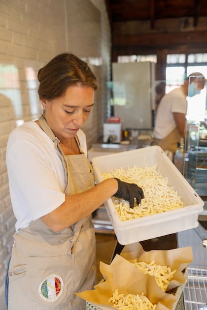 Carolina Spadini se fue a vivir a Italia antes de la pandemia, conoció a Igor, se casaron y volvieron a la Argentina juntos