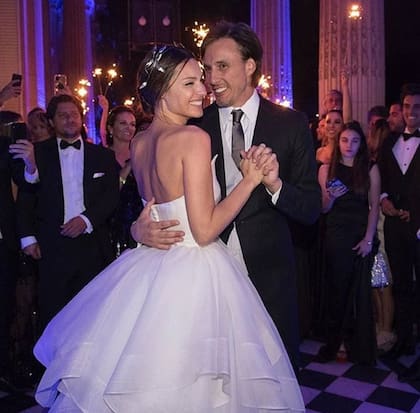 Carolina y Roberto disfrutan de la fiesta en el Palacio Sans Souci