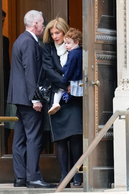 Caroline, con su nieta Josephine, la menor de los dos hijos que su hija Tatiana, que era periodista especializada en temas ambientales, tuvo con el
urólogo George Moran