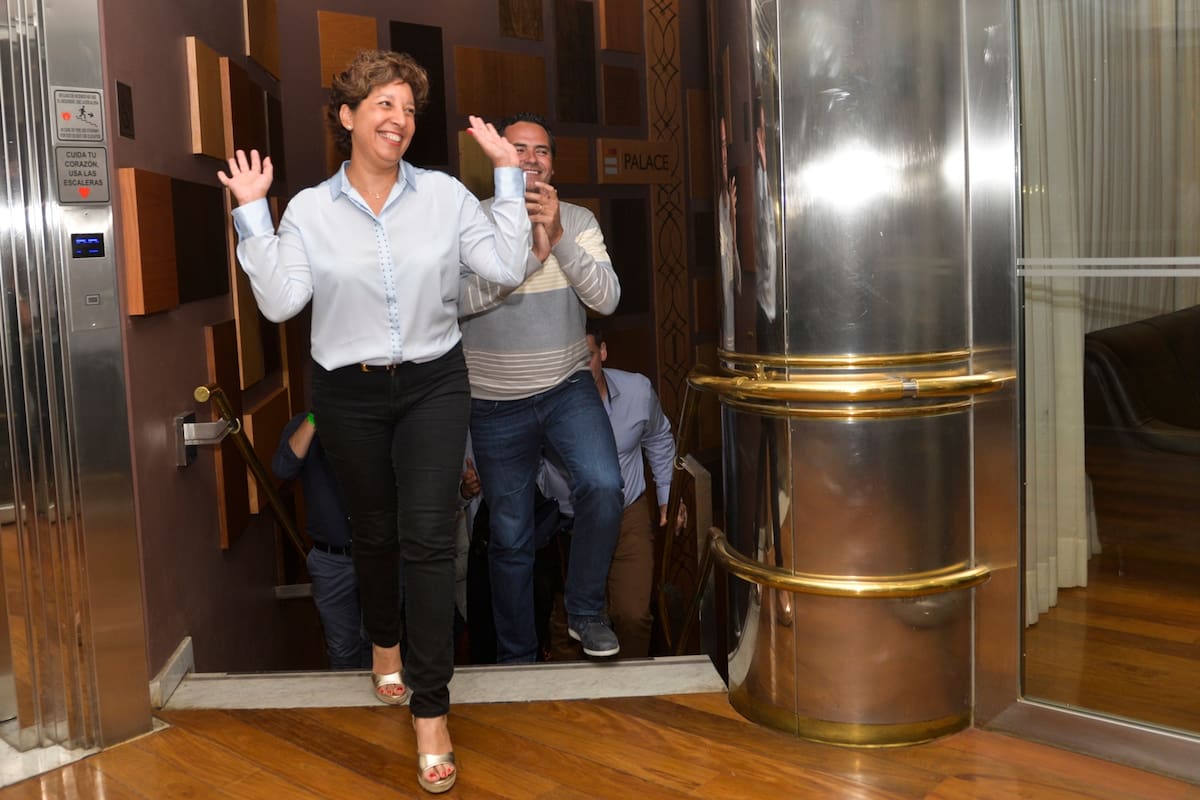 Carreras, anoche, al ingresar al búnker de Juntos Somos Río Negro