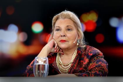 Carrió alentó a Macri en el segundo debate