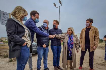 Carrió y Santilli se mostraron juntos en Pinamar