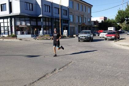 Carriqueo por las calles de Zapala