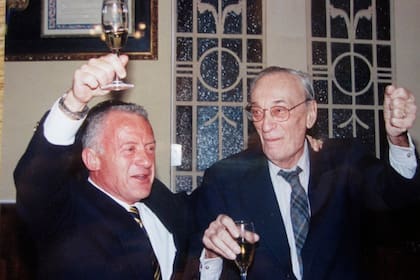 Carrizo celebra sus 80 años junto a Julio Lagos, que conducirá el programa homenaje de este martes en Radio Nacional