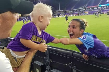 Carson y Joseph se vieron por primera vez en 2019 cuando la futbolista jugaba para Orlando Pride